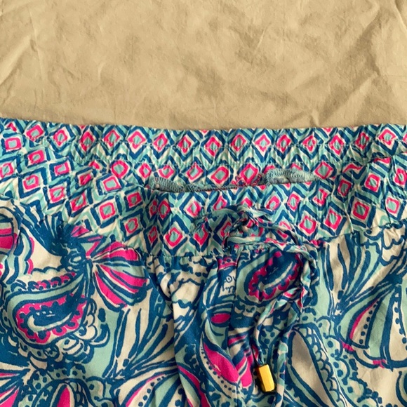 Lilly Pulitzer got Target lounge pants - Picture 5 of 6